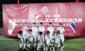 西甲动态：皇马主席大选与巴萨转会策略分析